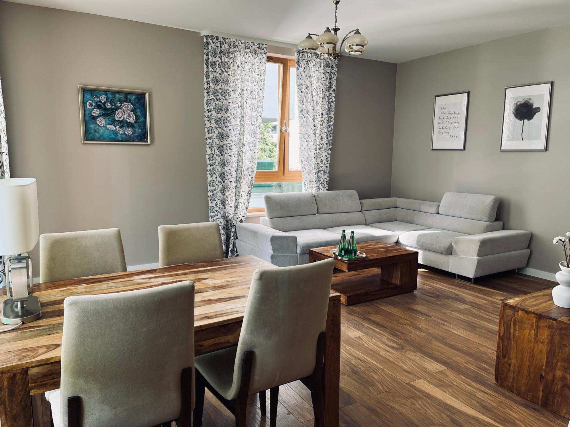 Coco Premium Apartament Варшава Екстериор снимка